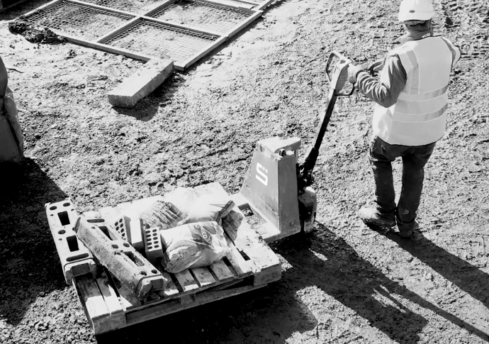 Hire & Construction Solutions
