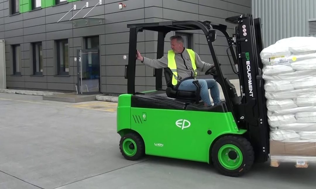 Trends for the electric forklift industry and warehousing in 2022